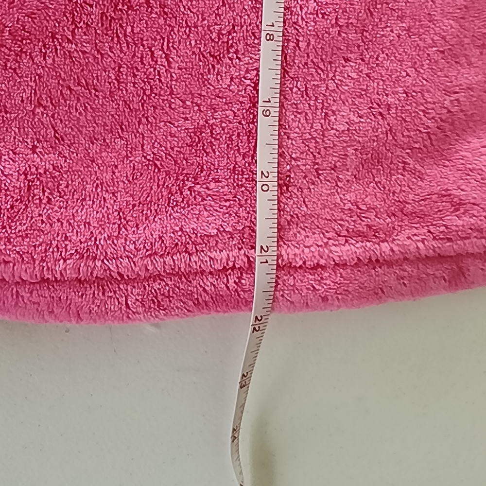 Hello Kitty sleepwear bath/swimsuit wrap in size L. - Picture 5 of 8